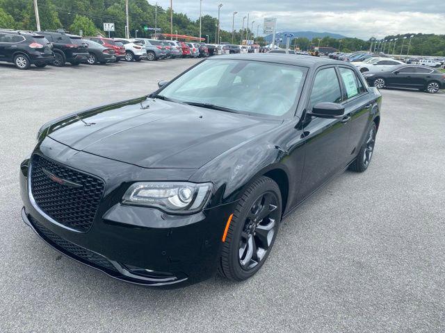 2023 Chrysler Chrysler 300 300S V6