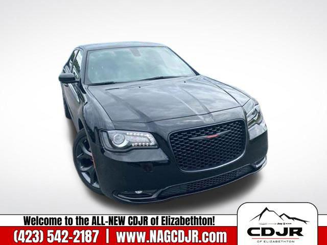 2023 Chrysler Chrysler 300 300S V6