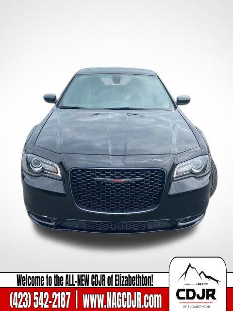 2023 Chrysler Chrysler 300 300S V6