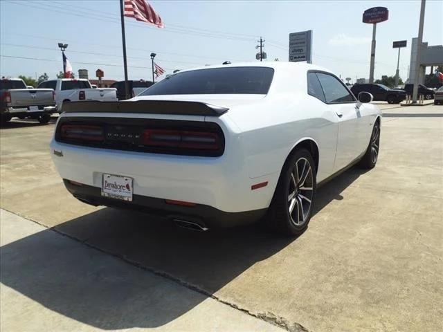 2023 Dodge Challenger CHALLENGER R/T