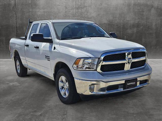 2023 RAM Ram 1500 Classic RAM 1500 CLASSIC TRADESMAN QUAD CAB 4X4 64 BOX