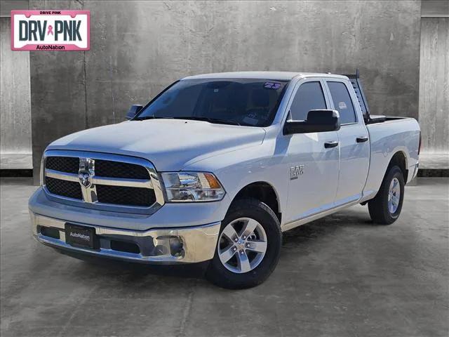 2023 RAM Ram 1500 Classic RAM 1500 CLASSIC TRADESMAN QUAD CAB 4X4 64 BOX