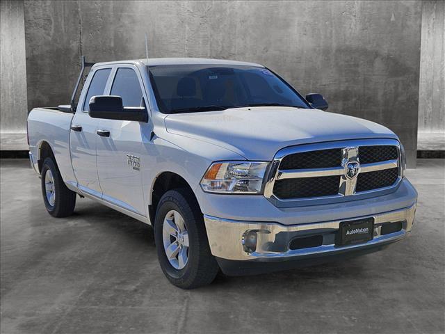 2023 RAM Ram 1500 Classic RAM 1500 CLASSIC TRADESMAN QUAD CAB 4X4 64 BOX