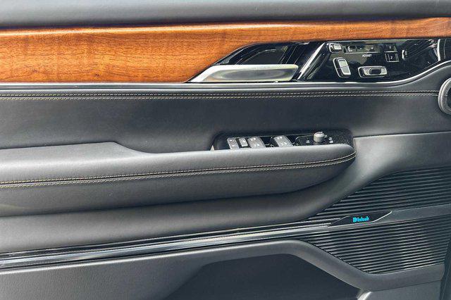 2023 Jeep Grand Wagoneer Series III 4x4