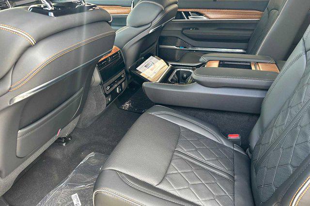 2023 Jeep Grand Wagoneer Series III 4x4