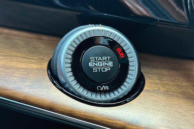 2023 Jeep Grand Wagoneer Series III 4x4