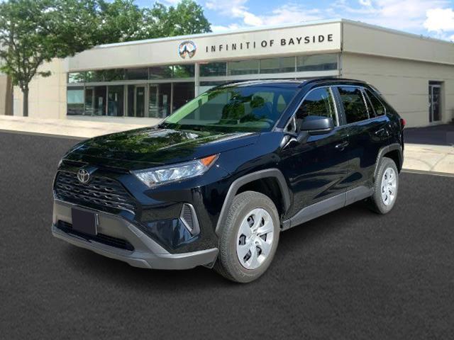 2020 Toyota RAV4 LE [4]