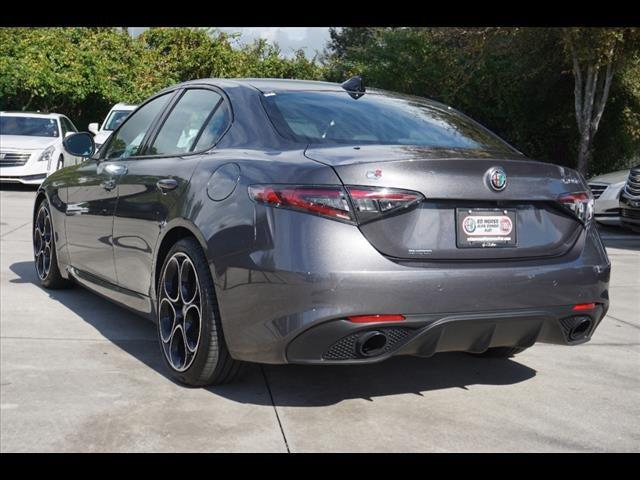 2024 Alfa Romeo Giulia GIULIA VELOCE RWD