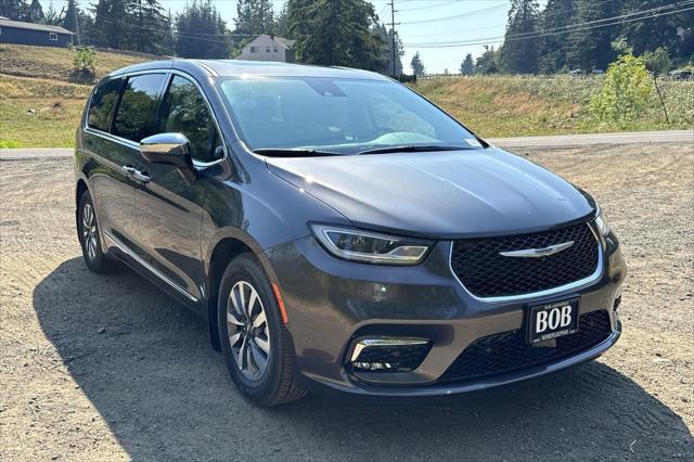 2023 Chrysler Pacifica Plug-In Hybrid PACIFICA PLUG-IN HYBRID LIMITED