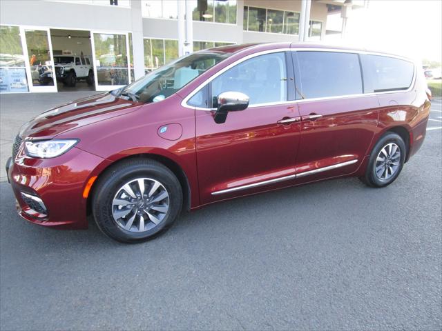 2023 Chrysler Pacifica Plug-In Hybrid PACIFICA PLUG-IN HYBRID LIMITED