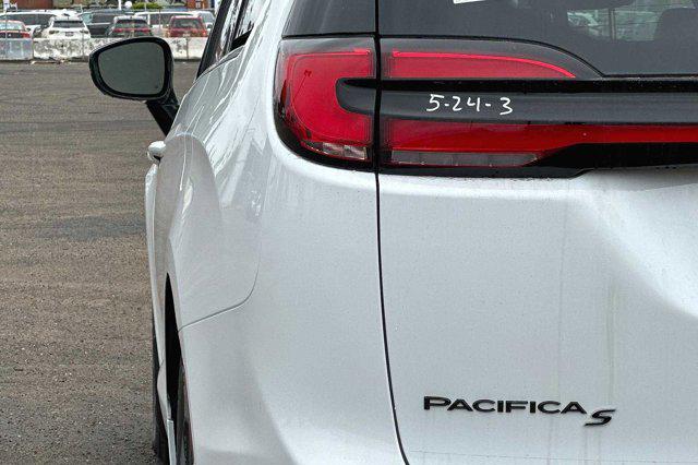 2023 Chrysler Pacifica Hybrid Limited