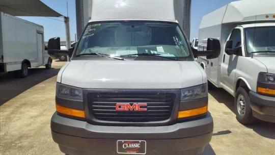 2023 GMC Savana Cutaway Work Van