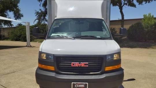 2023 GMC Savana Cutaway Work Van