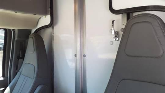 2023 GMC Savana Cutaway Work Van