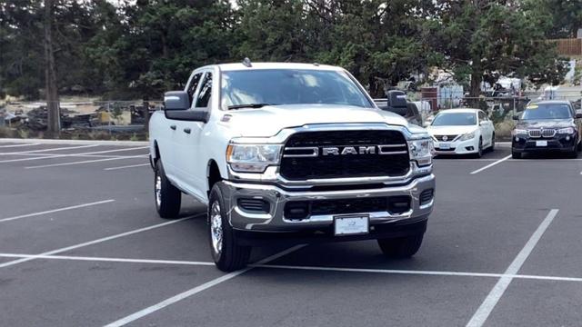 2023 RAM Ram 3500 RAM 3500 TRADESMAN CREW CAB 4X4 8 BOX