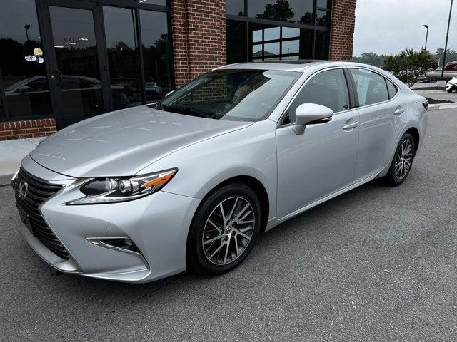 Used 2016 Lexus ES Sedan 4D ES350 V6 Ratings, Values, Reviews & Awards