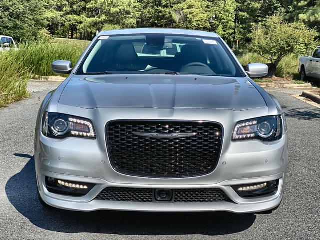 2023 Chrysler Chrysler 300 300 TOURING L RWD