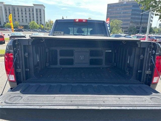 2017 RAM 1500 Big Horn Quad Cab 4x4 64 Box