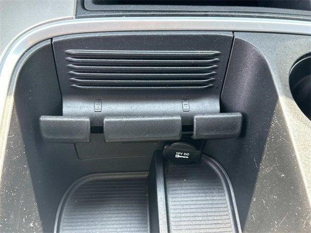 2017 RAM 1500 Big Horn Quad Cab 4x4 64 Box