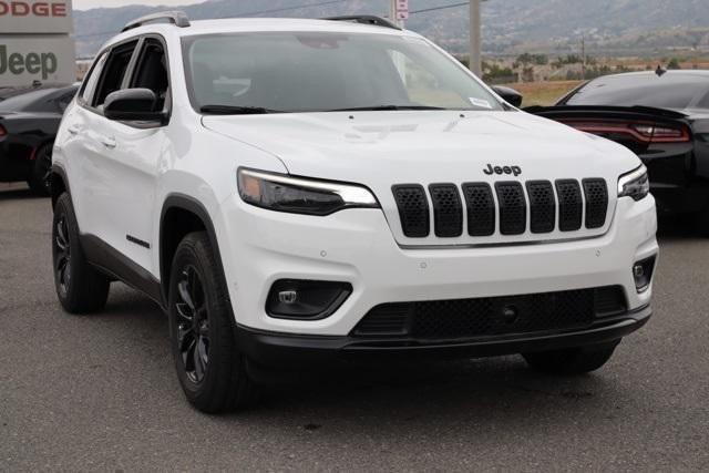2023 Jeep Cherokee CHEROKEE ALTITUDE LUX 4X4 2023 Jeep Cherokee CHEROKEE ALTITUDE LUX 4X4