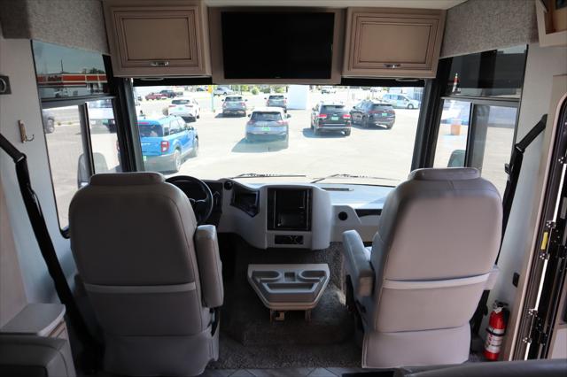 2020 Ford F-53 BAY STAR 3014