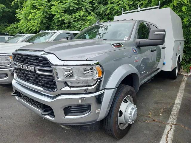 2023 RAM Ram 4500 Chassis Cab RAM 4500 SLT CHASSIS CREW CAB 4X4 60 CA