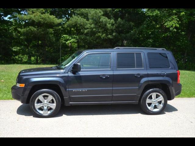 Blue 2014 Jeep Patriot Latitude, Image 0