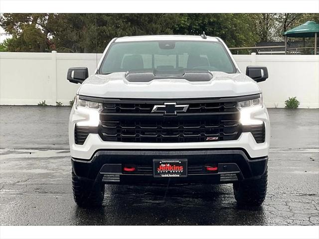 2022 Chevrolet Silverado 1500 4WD Crew Cab Standard Bed LT Trail Boss