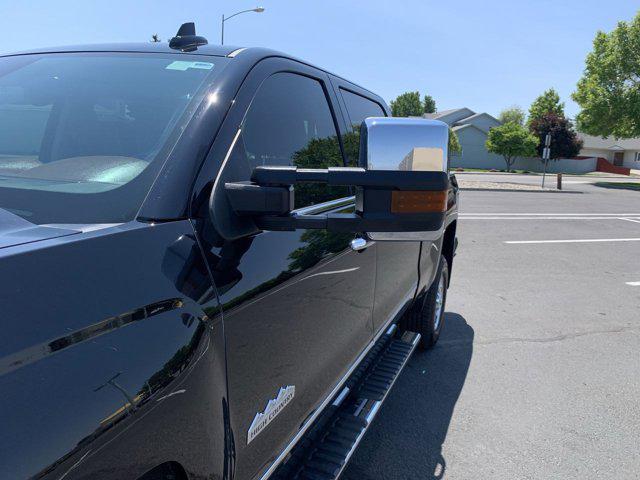 2015 Chevrolet Silverado 3500HD High Country