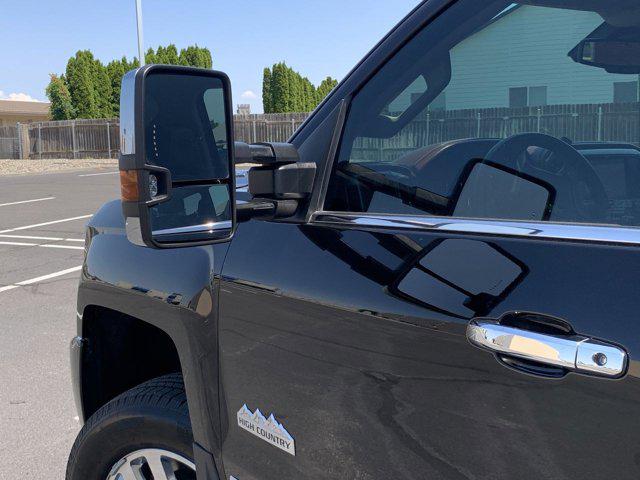 2015 Chevrolet Silverado 3500HD High Country