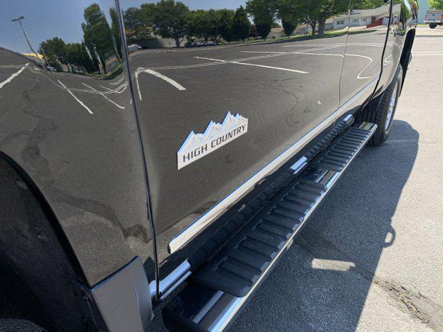 2015 Chevrolet Silverado 3500HD High Country