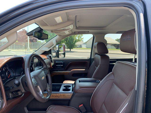2015 Chevrolet Silverado 3500HD High Country