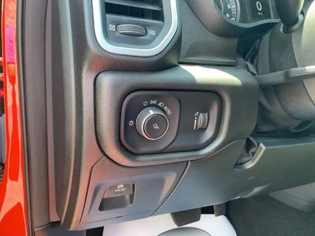 2023 Ram 1500 Big Horn Quad Cab 4x4 6'4" Box