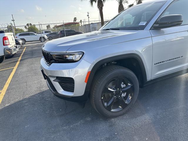 2023 Jeep Grand Cherokee GRAND CHEROKEE ALTITUDE X 4X4