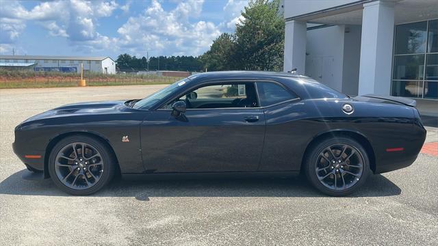 2023 Dodge Challenger CHALLENGER R/T SCAT PACK