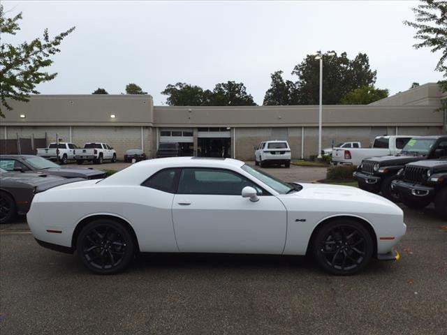 2023 Dodge Challenger CHALLENGER R/T