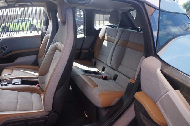 2014 BMW i3 Base w/Range Extender