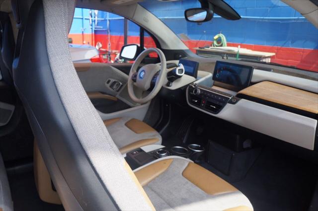 2014 BMW i3 Base w/Range Extender