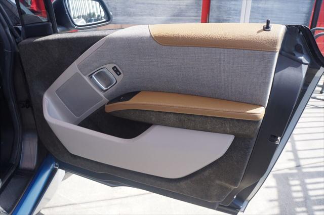 2014 BMW i3 Base w/Range Extender