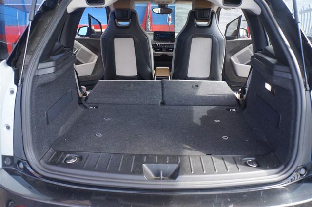 2014 BMW i3 Base w/Range Extender