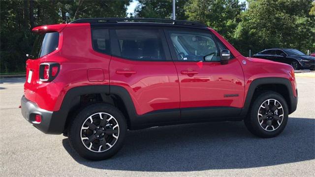 2023 Jeep Renegade RENEGADE TRAILHAWK 4X4