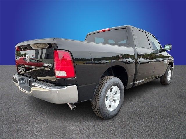 2023 RAM Ram 1500 Classic RAM 1500 CLASSIC TRADESMAN CREW CAB 4X4 57 BOX