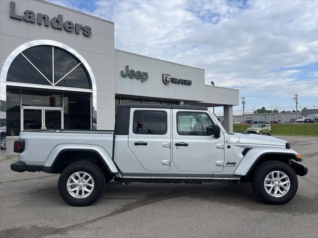 2023 Jeep Gladiator GLADIATOR SPORT S 4X4