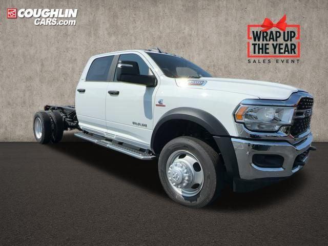 2023 RAM Ram 4500 Chassis Cab RAM 4500 SLT CHASSIS CREW CAB 4X4 60 CA