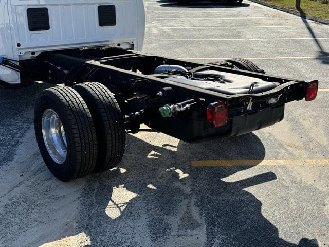 2023 RAM Ram 3500 Chassis Cab RAM 3500 LIMITED CREW CAB CHASSIS 4X4 60 CA