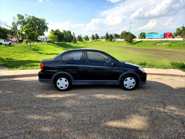 2003 Toyota Echo 2-Door Sedan