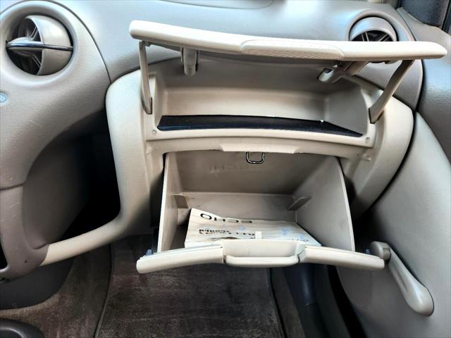 2003 Toyota Echo 2-Door Sedan