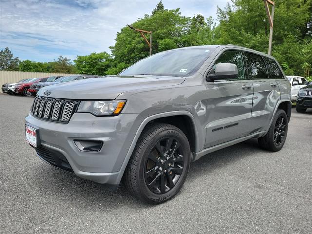 2019 Jeep Grand Cherokee Altitude 4x4 2019 Jeep Grand Cherokee Altitude 4x4