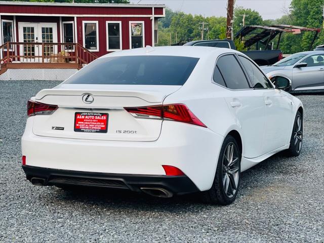 2017 Lexus IS 200t Base 4dr Sedan