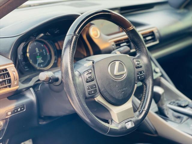 2017 Lexus IS 200t Base 4dr Sedan